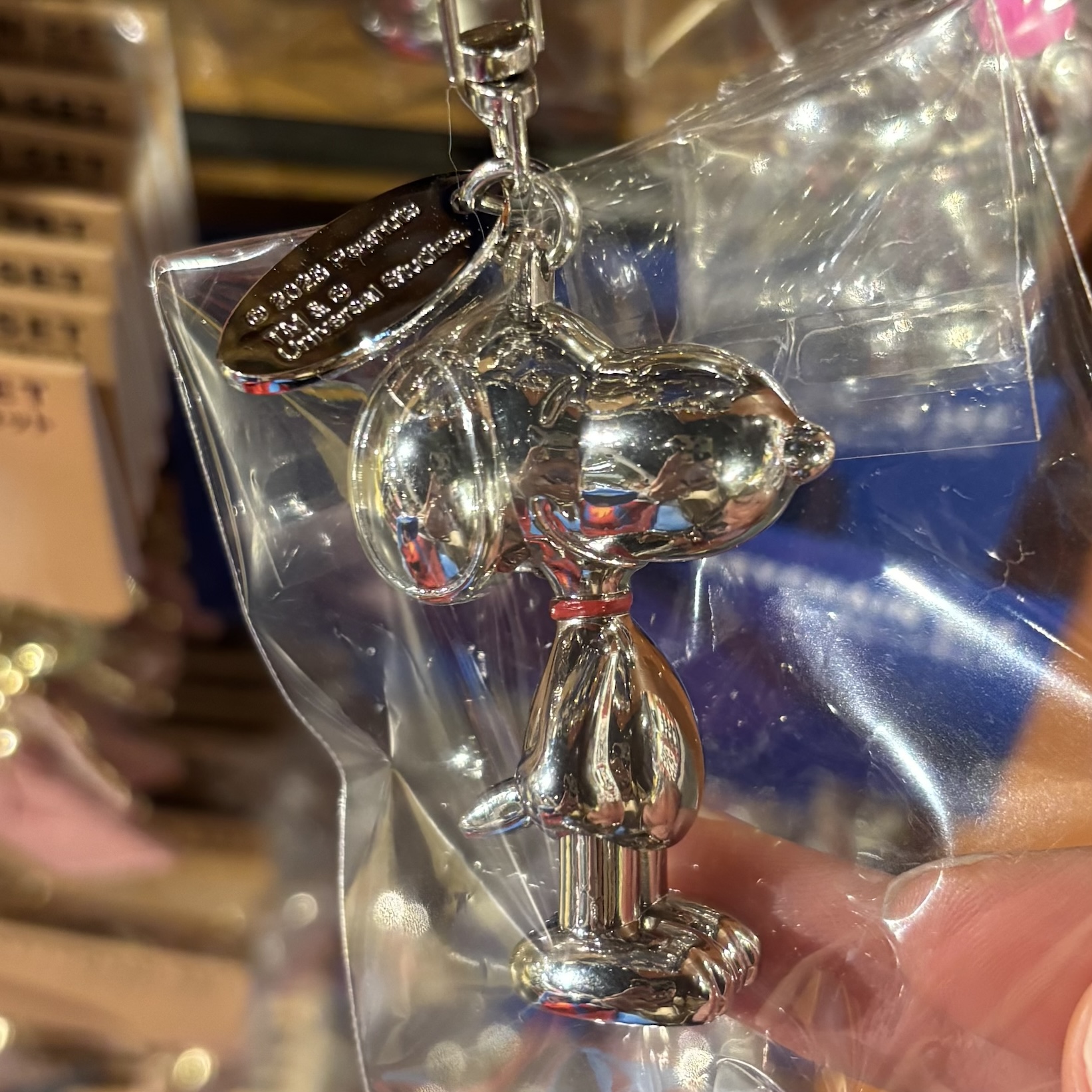 【訂貨】USJ Peanuts Snoopy & Belle Pair Keychain 銀色鑰匙扣