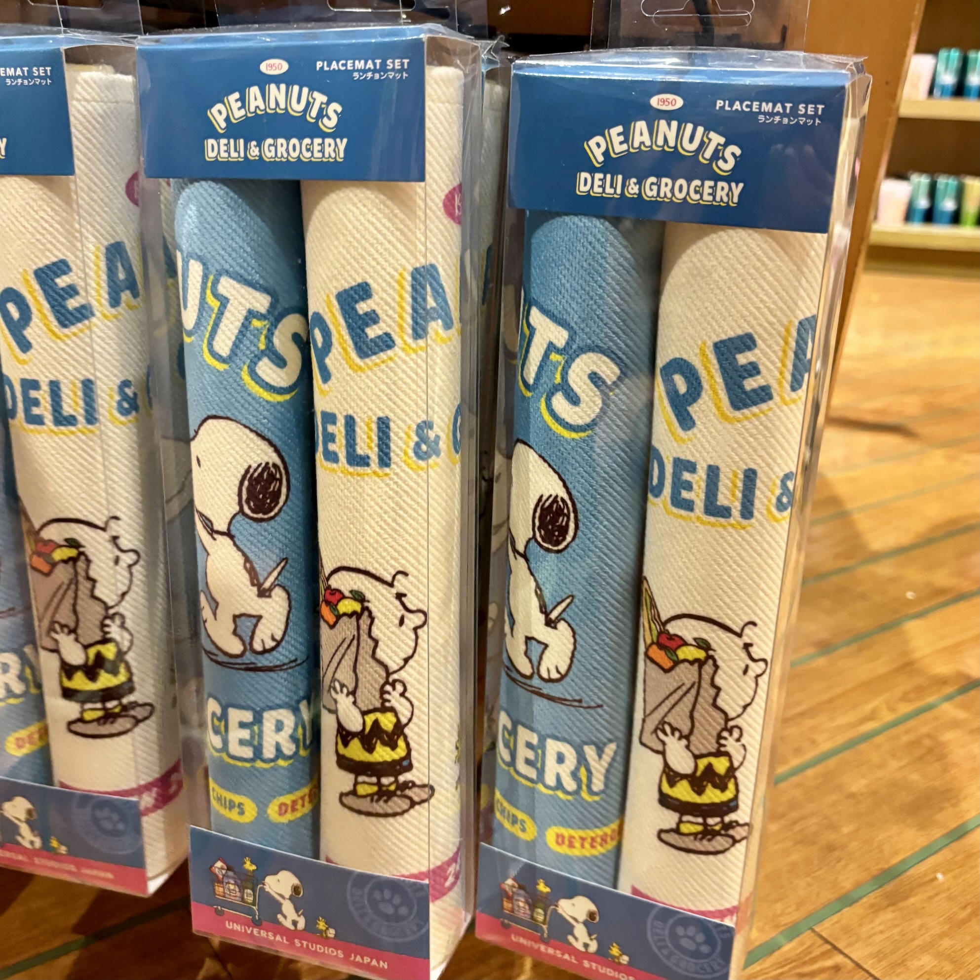 【訂貨】USJ Peanuts DELI & GROCERY Snoopy 午餐墊 2pcs