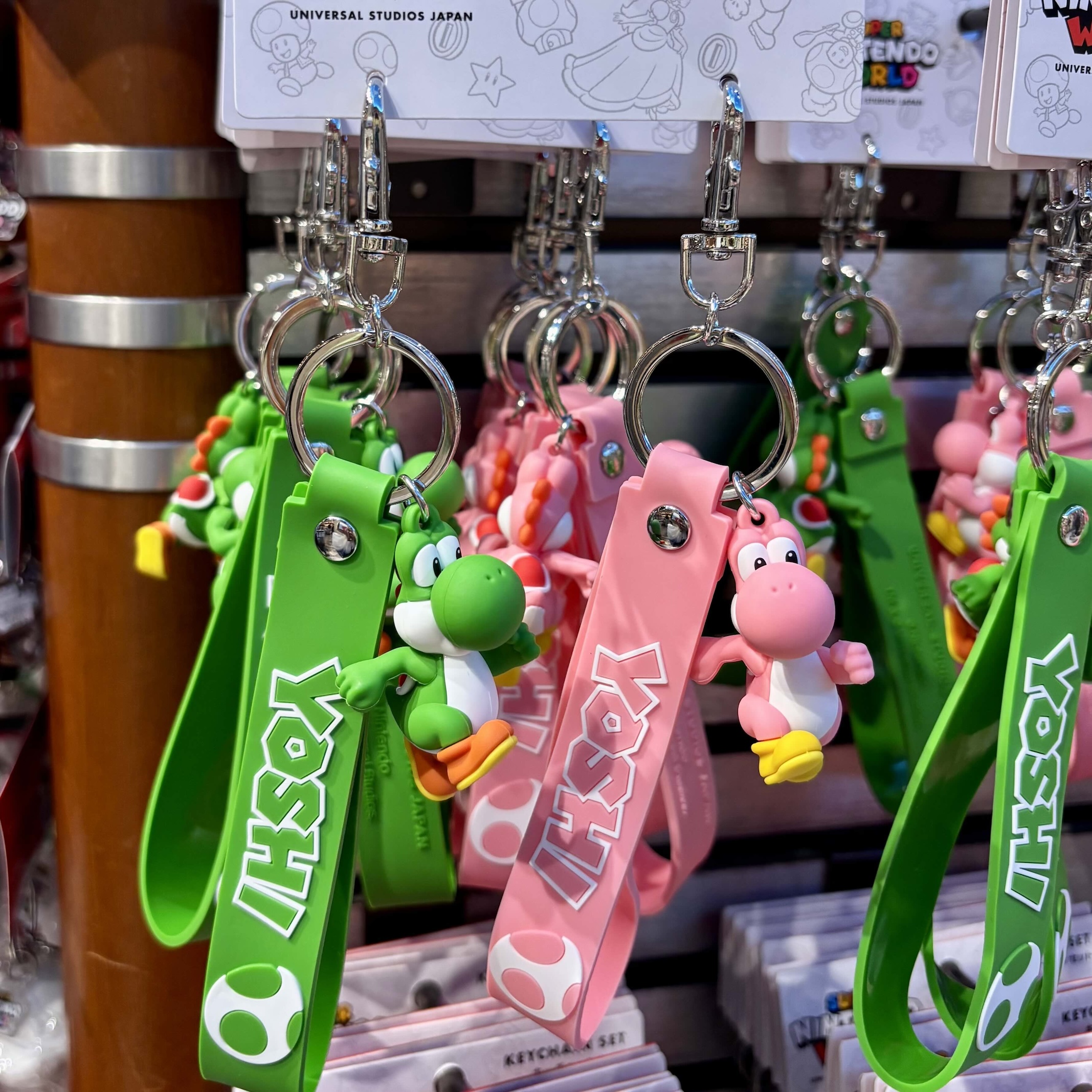 【訂貨】USJ Green & Pink Yoshi Pair Keychain Set