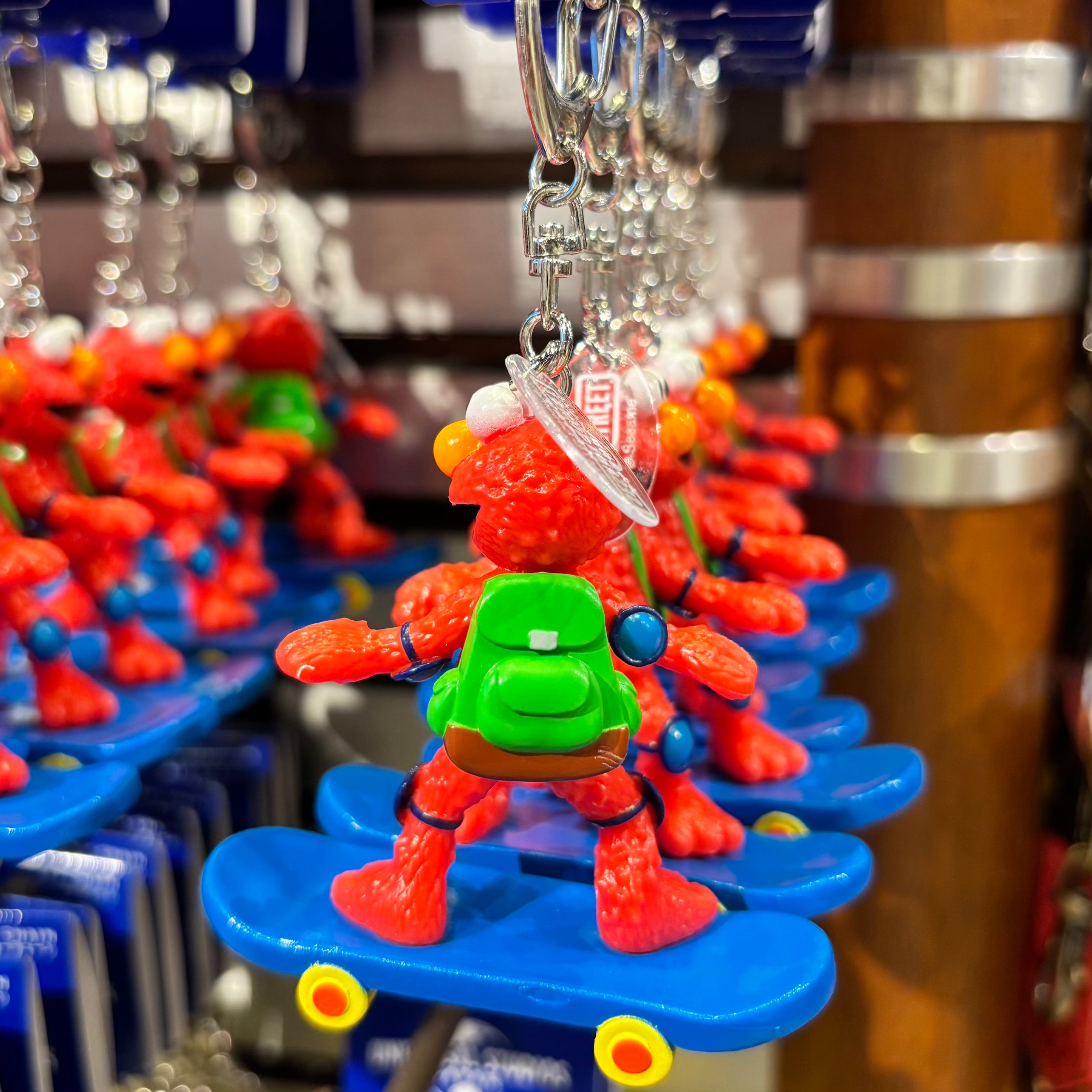 USJ 芝麻街 Elmo 滑板 鑰匙扣