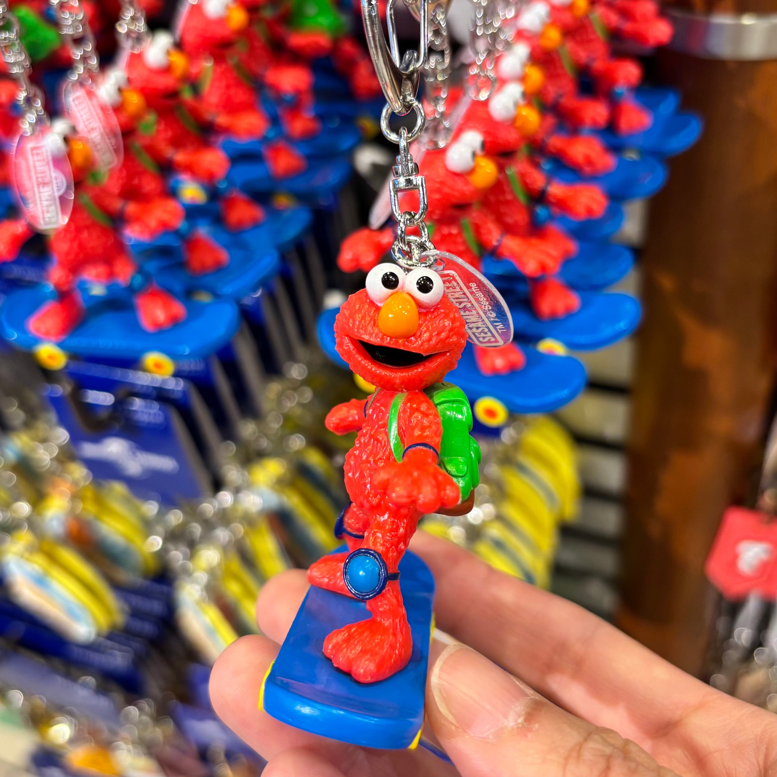 USJ 芝麻街 Elmo 滑板 鑰匙扣