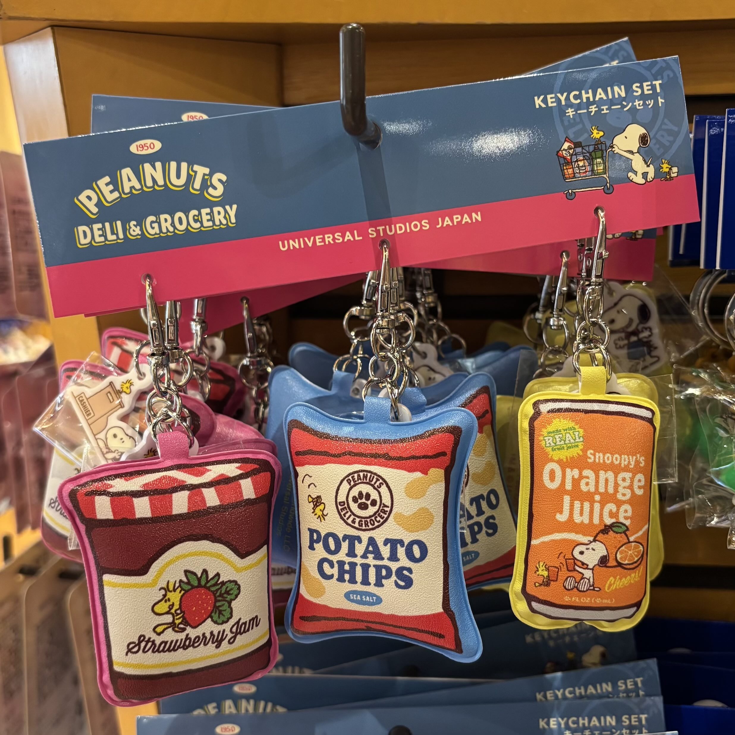 【訂貨】USJ Peanuts DELI & GROCERY Snoopy 小吊飾套裝