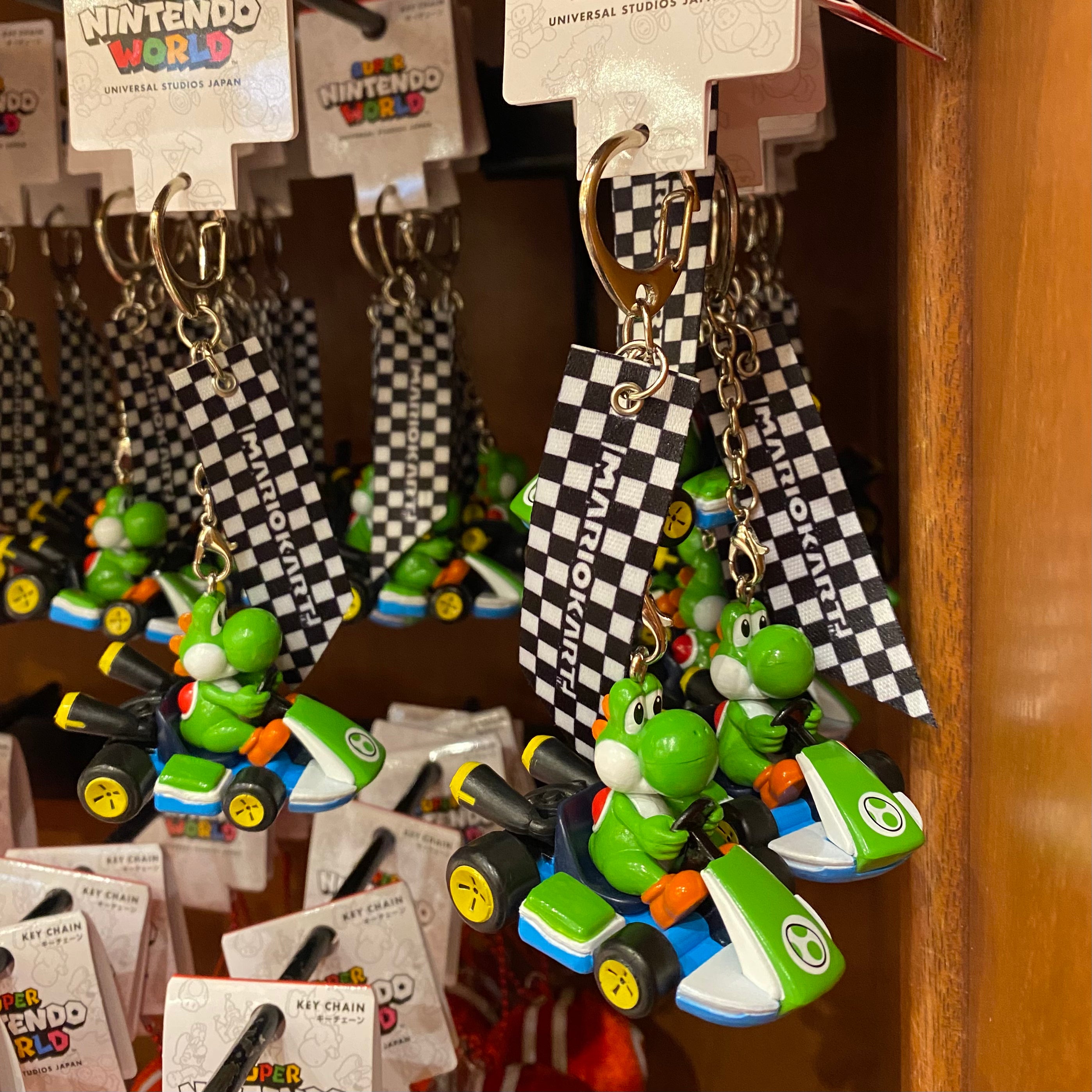 USJ Mario Kart 立體 Keychain - Yoshi