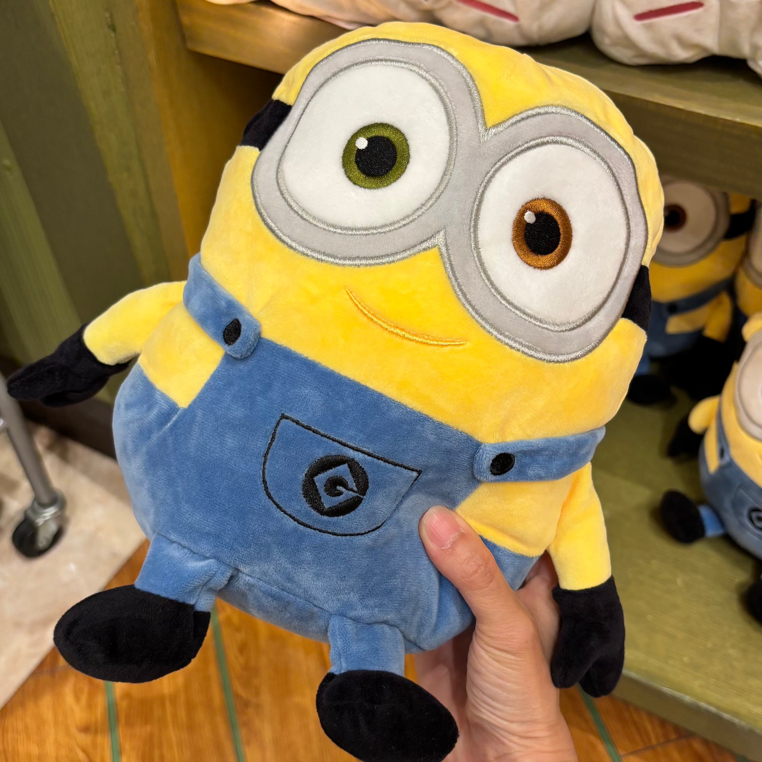 USJ Minions Bob 公仔旅行頸枕 Travel Pillow