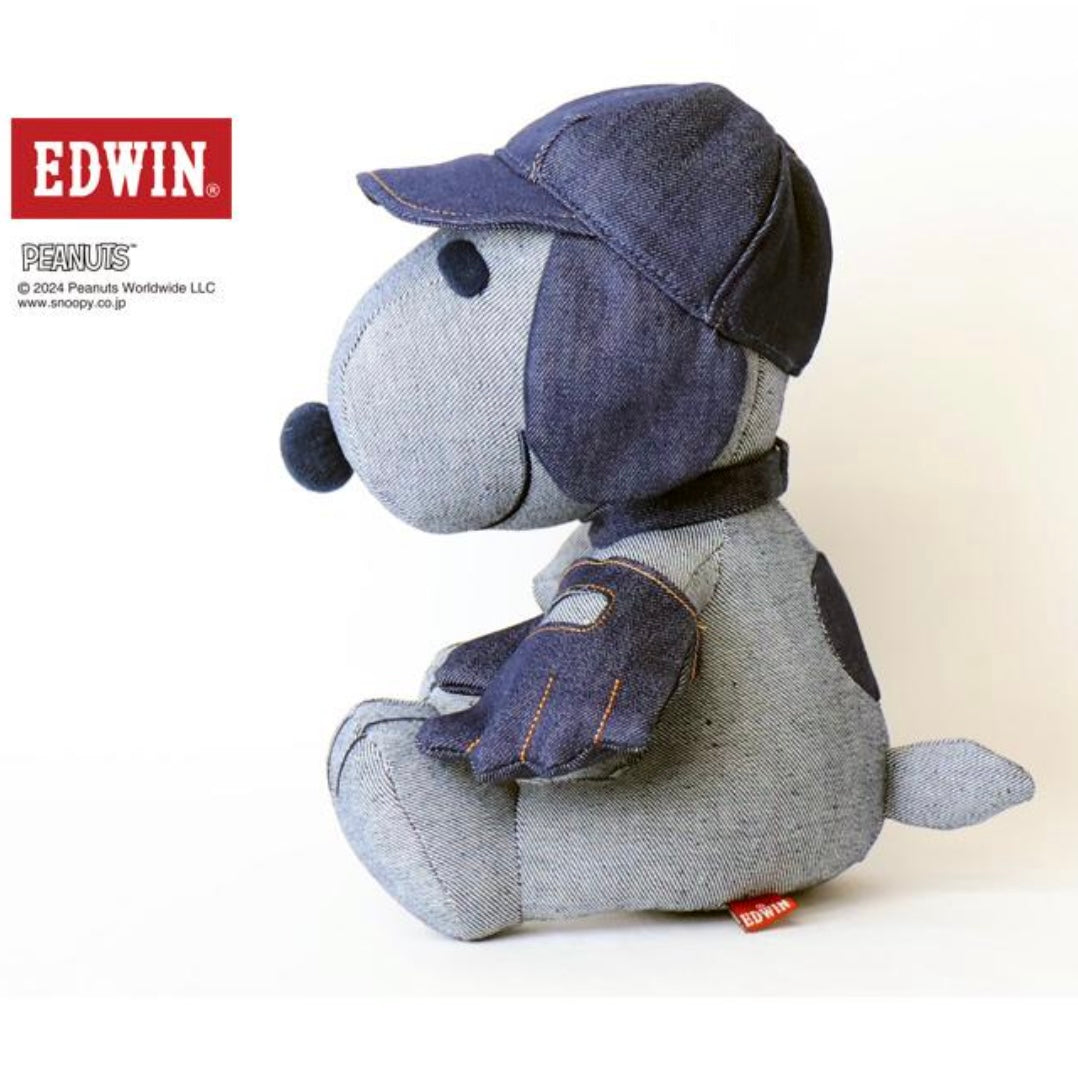 Edwin x Snoopy 牛仔布棒球公仔