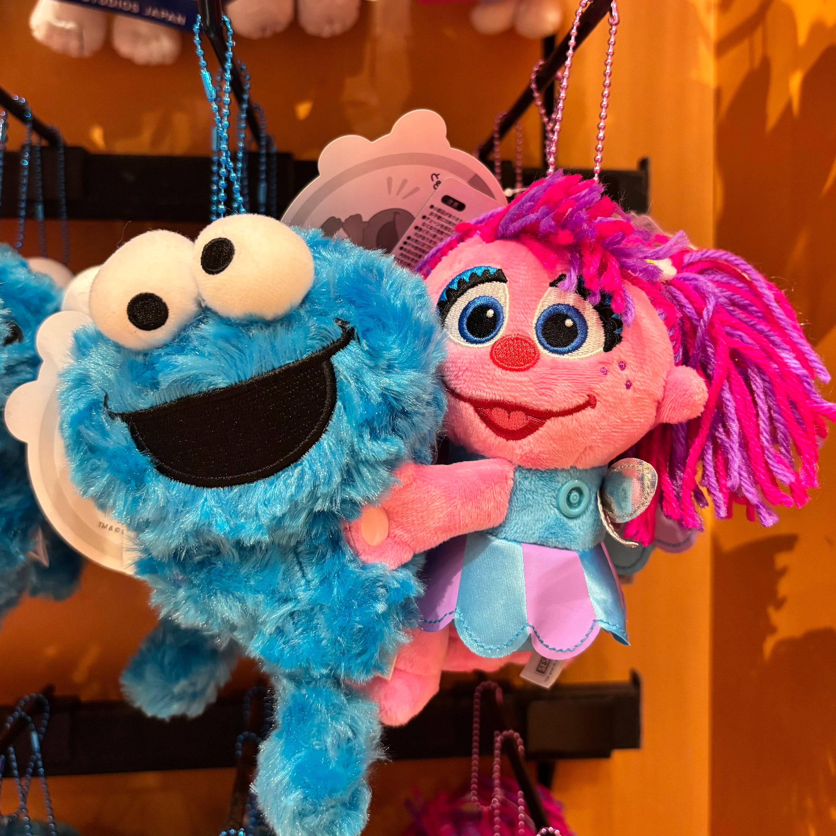 USJ Elmo Cookie Monster Abby 搭膊頭 公仔掛飾