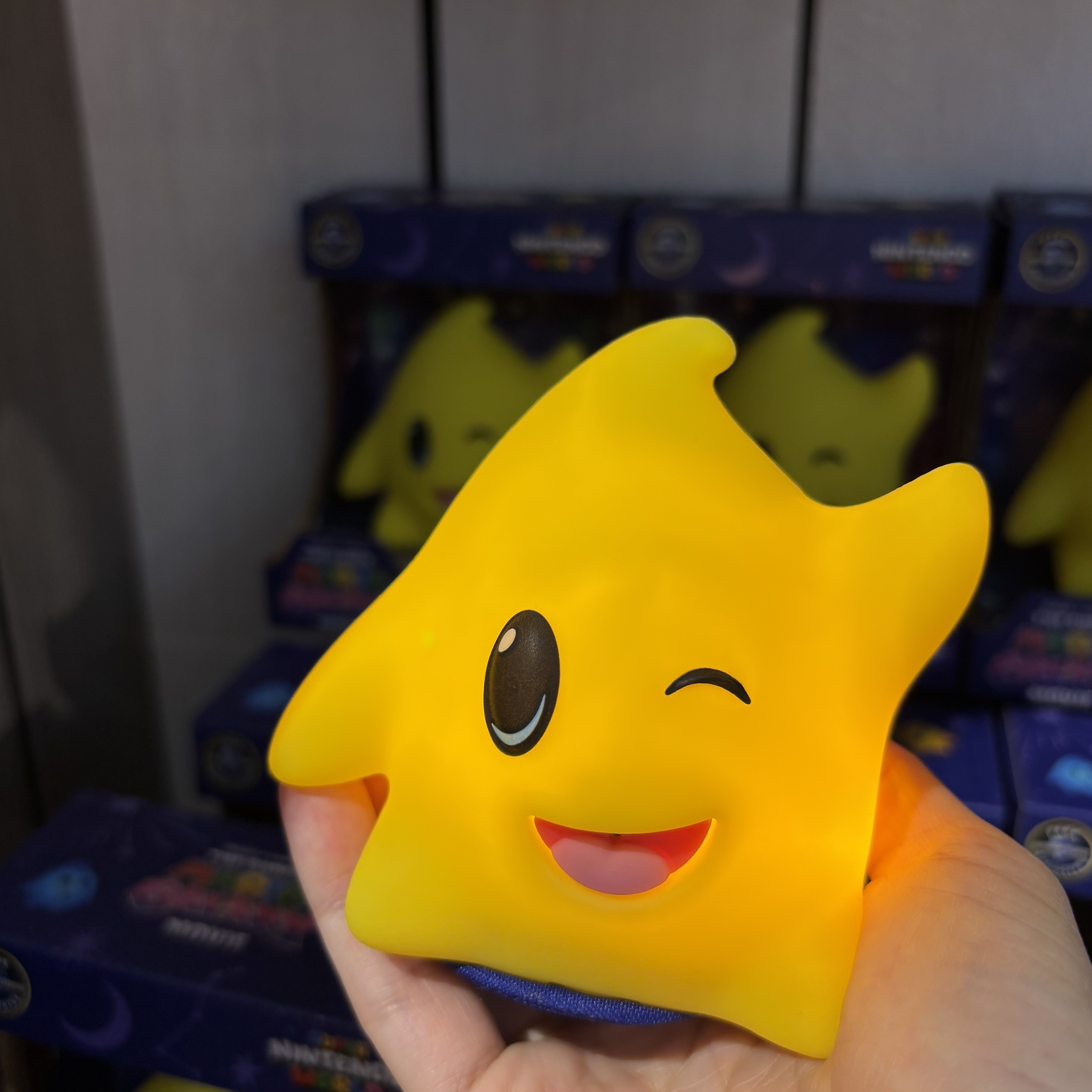 【訂貨】USJ Super Mario Galaxy Movie Luma 發光互動發聲玩具 可放肩膀