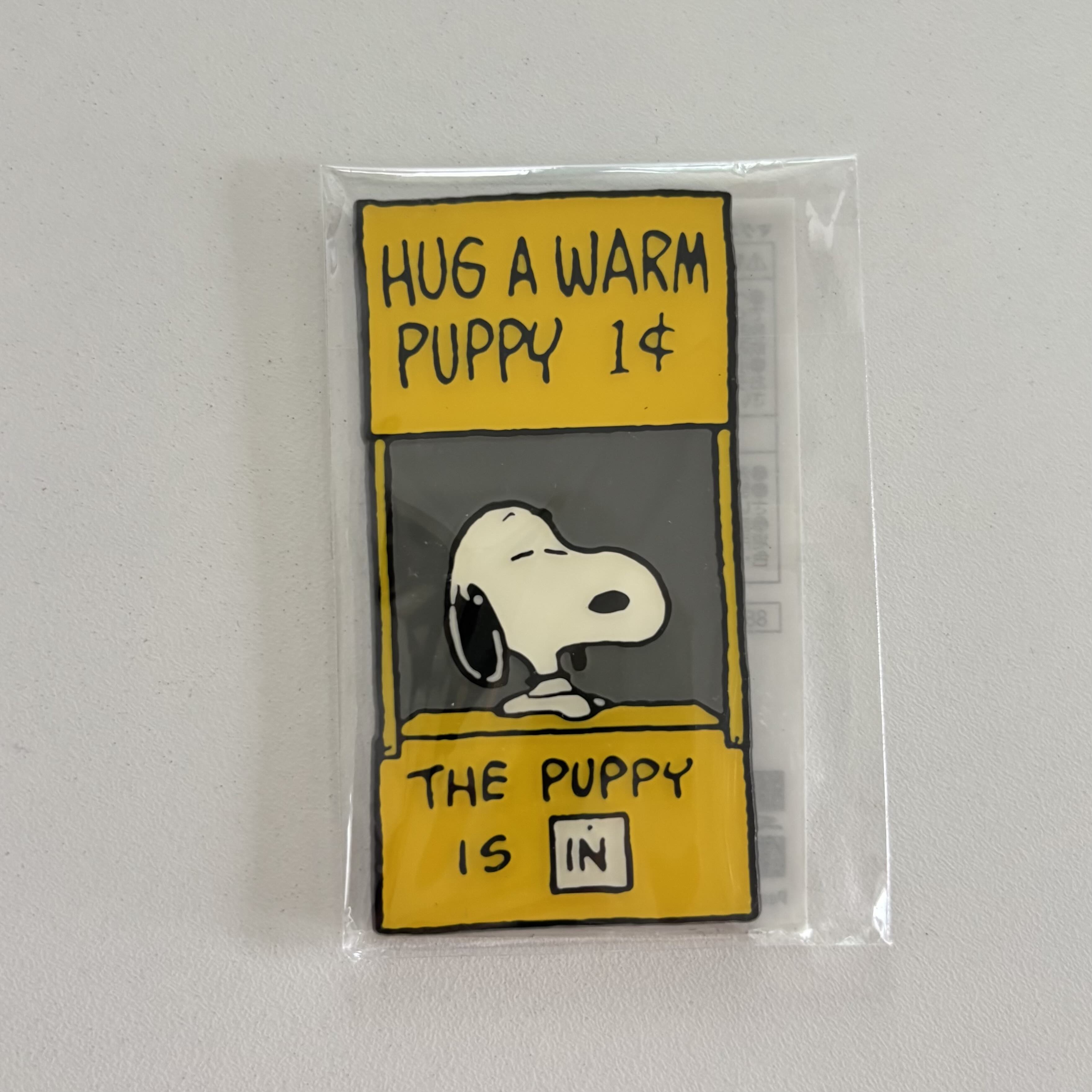 【訂貨】Snoopy Museum 東京史努比博物館 - Hug a warm puppy Snoopy 磁石 磁鐵貼