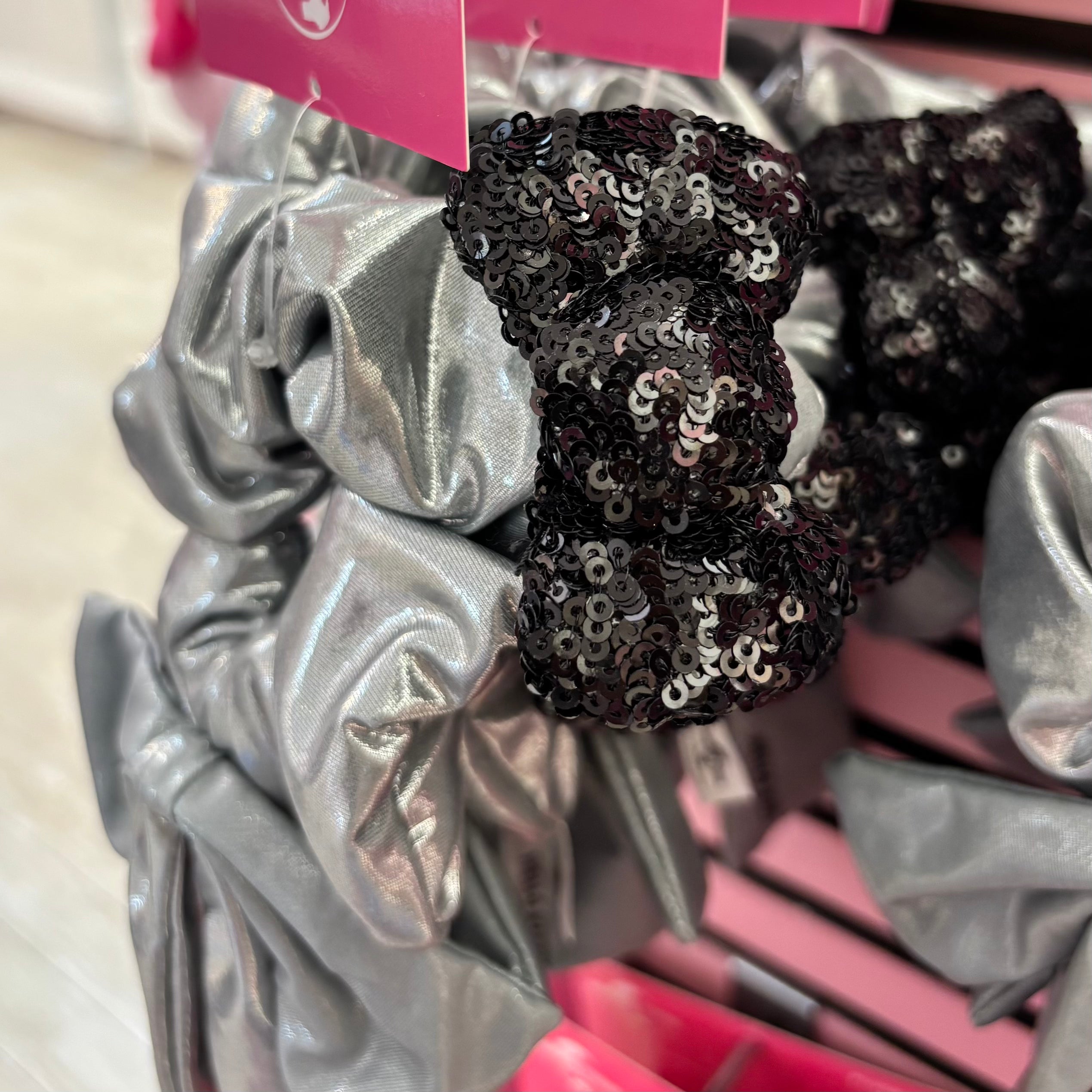 USJ Hello Kitty 蝴蝶結橡筋髮圈