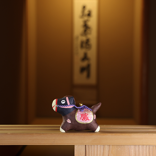 【訂貨】日本 新年 緣起物 馬年開運擺設 紙張子(櫻花 勝馬)