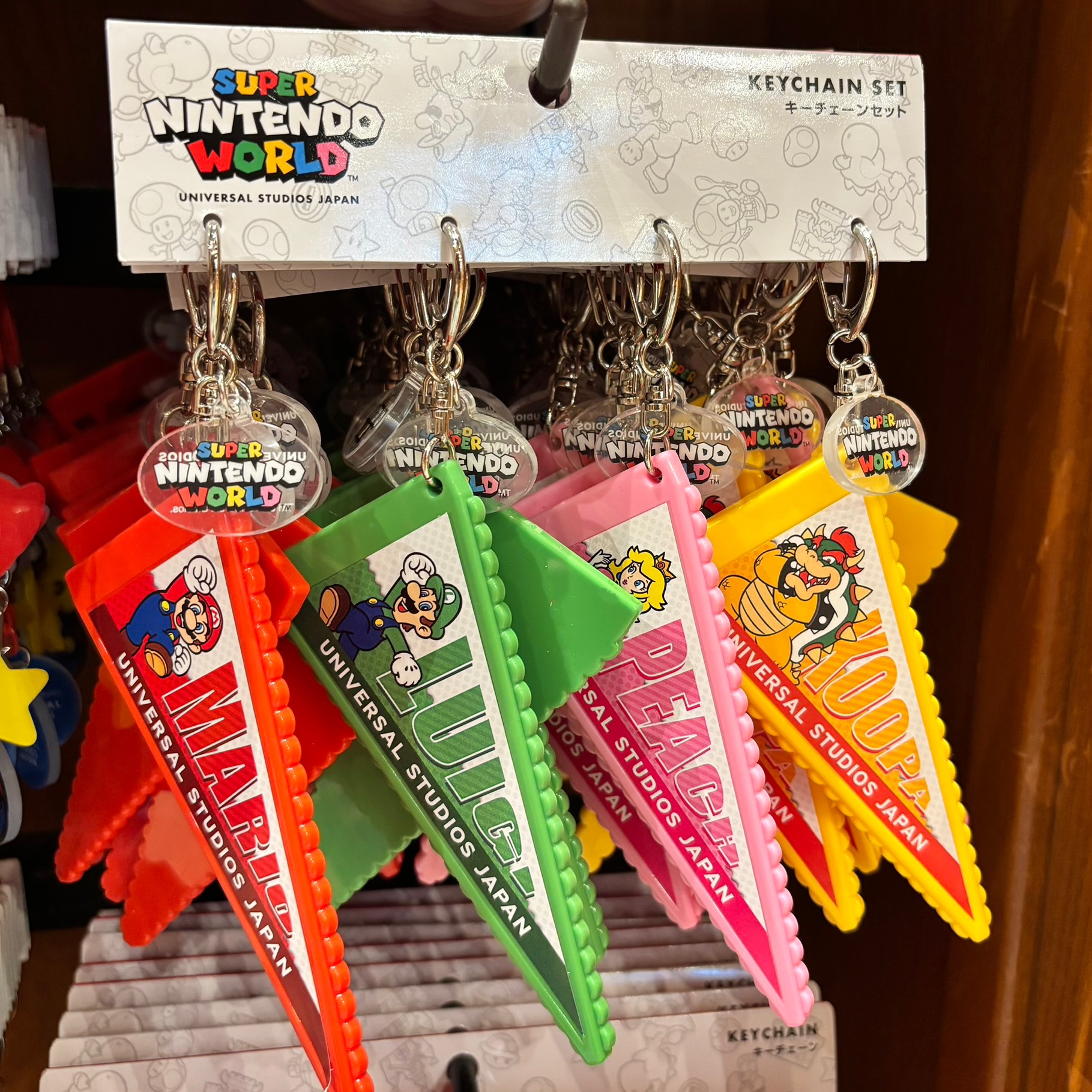 【訂貨】USJ 任天堂世界 Mario x Luigi x 碧姬公主 x 庫巴 旗仔鑰匙扣 鑰匙圈