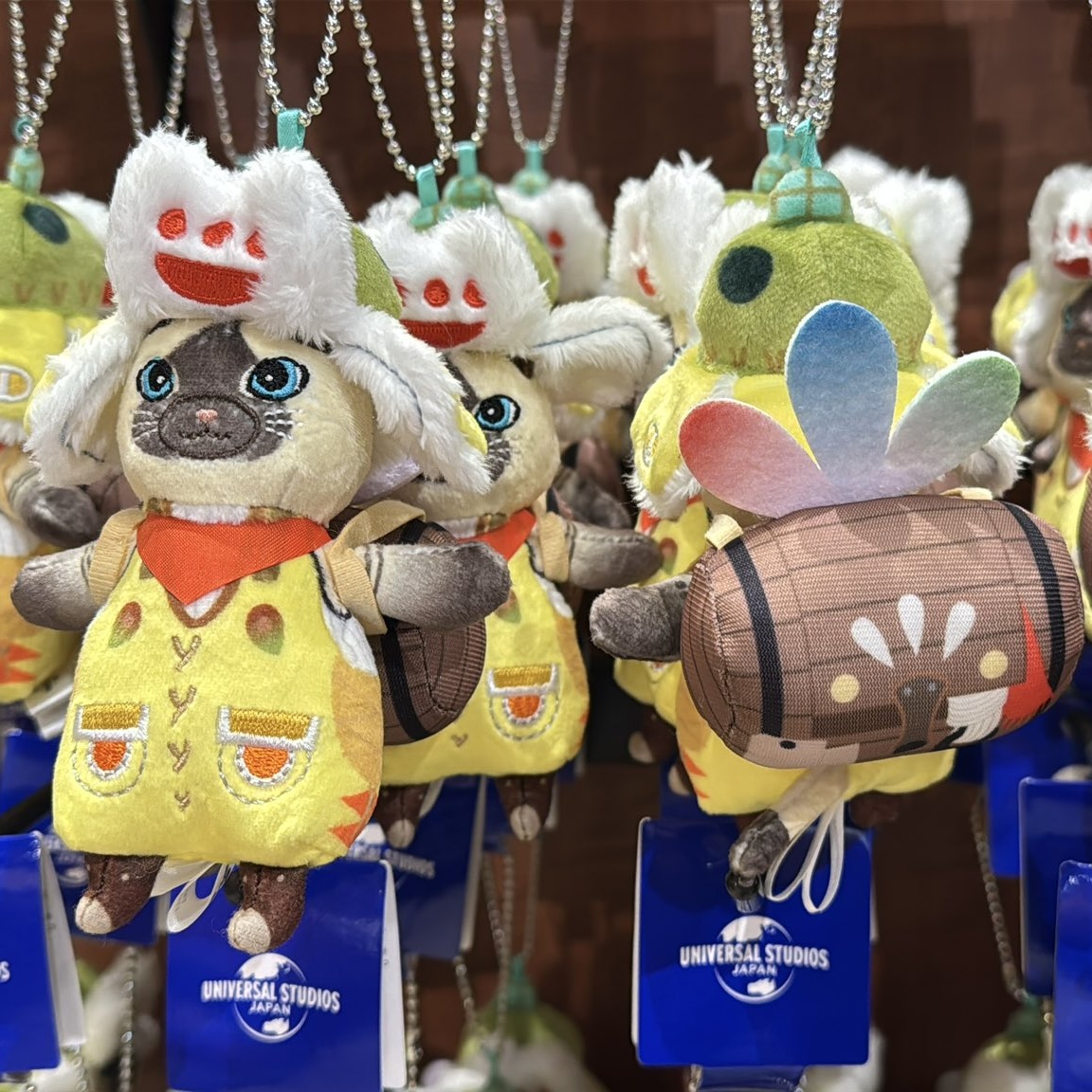 【訂貨】USJ Monster Hunter Wilds 魔物獵人 - 艾路貓 公仔掛飾