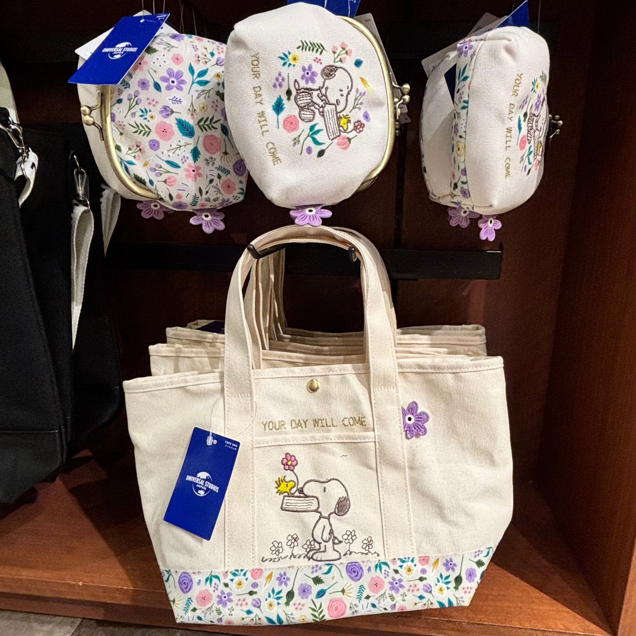 USJ Snoopy & Woodstock 花朵刺繡系列