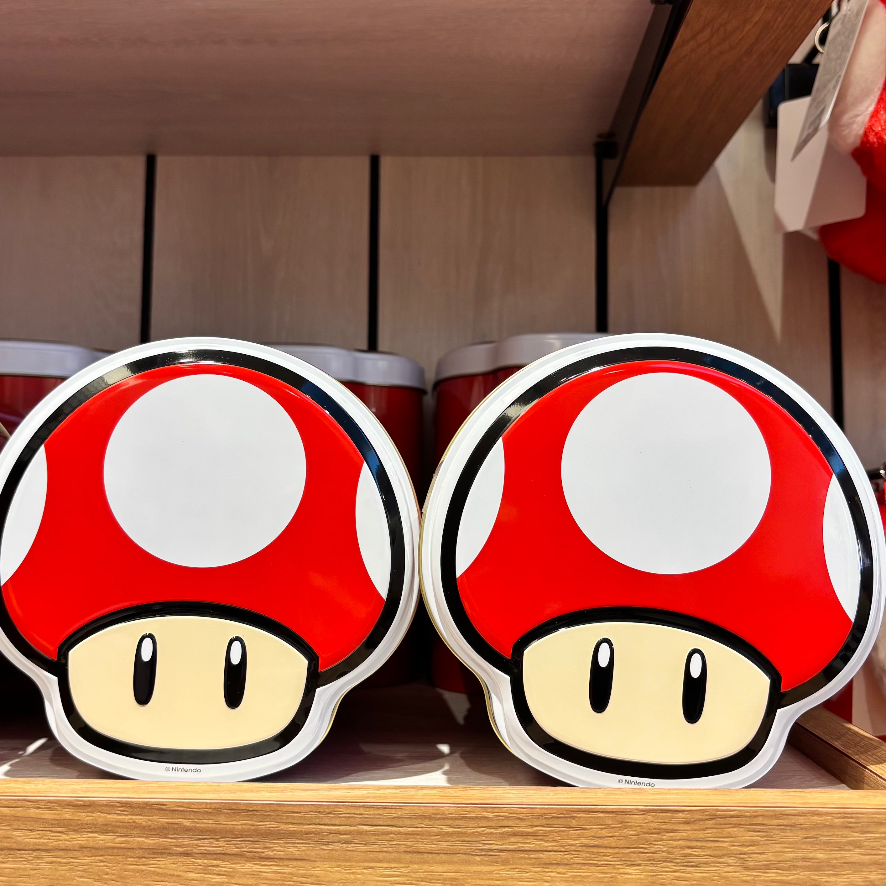 USJ Mario 蘑菇曲奇盒 (鐵盒)