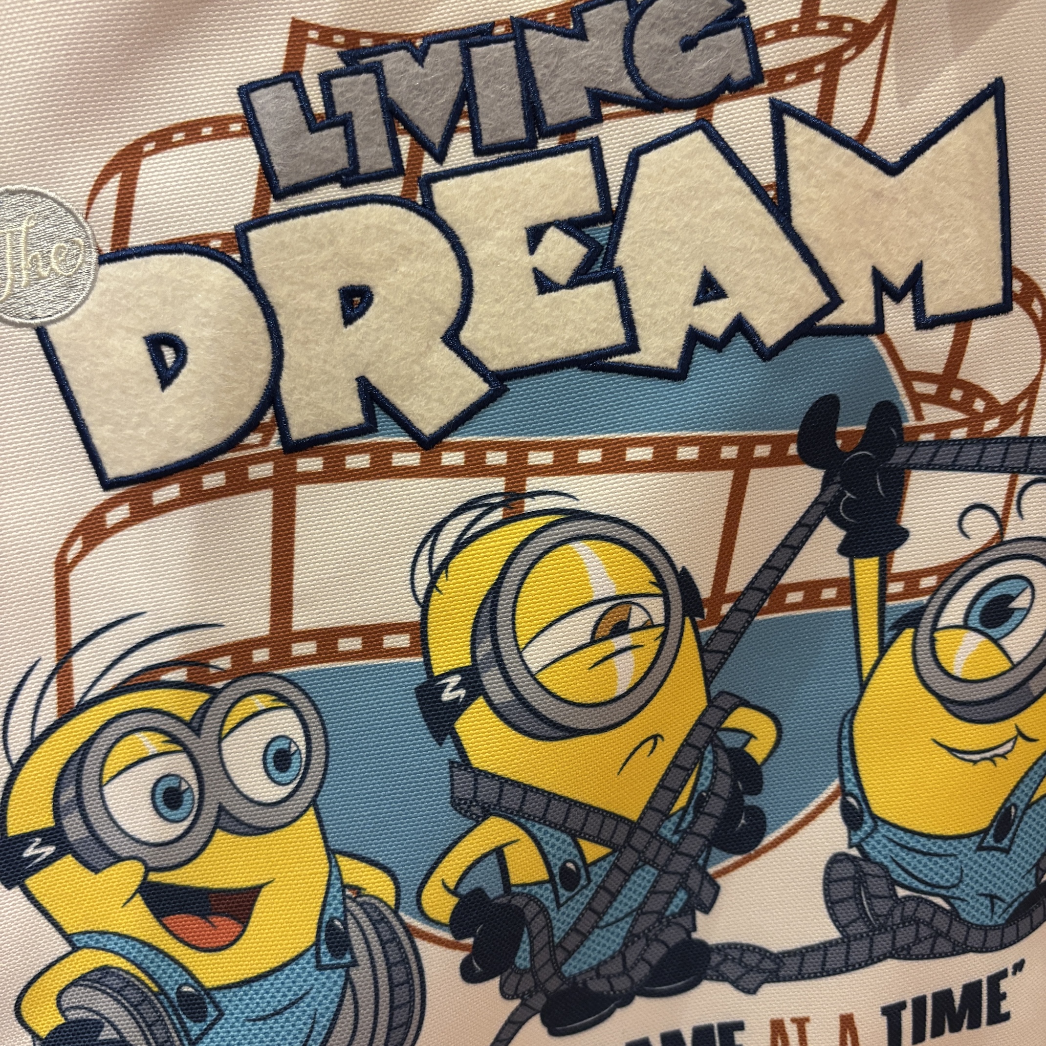 【訂貨】USJ Minions & Monsters 迷你兵團 小小兵 Tote Bag（Living Dream）