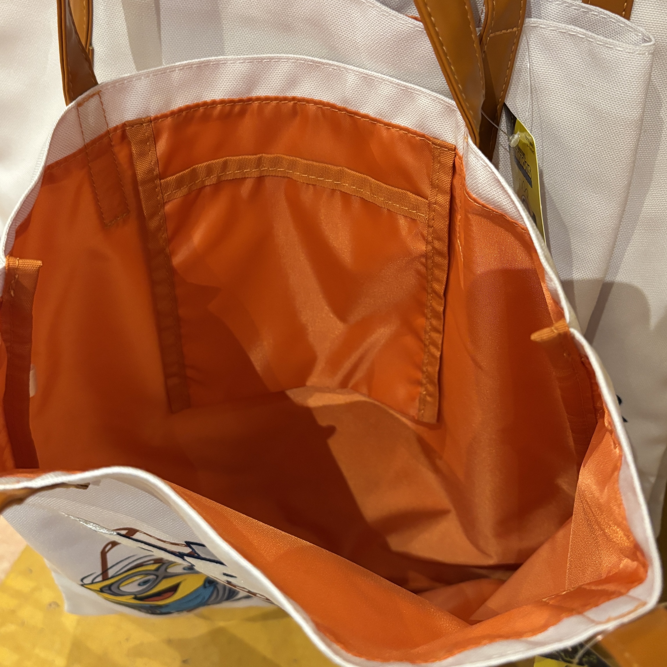 【訂貨】USJ Minions & Monsters 迷你兵團 小小兵 Tote Bag（Living Dream）