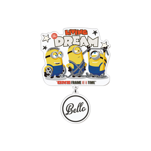 Minions & Monsters Movie Theater Exclusive - Magnet (Living the Dream)