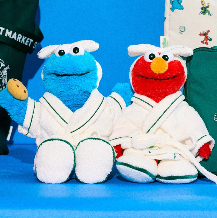 Sesame Street Market Have A Nice Trip 浴袍公仔服裝