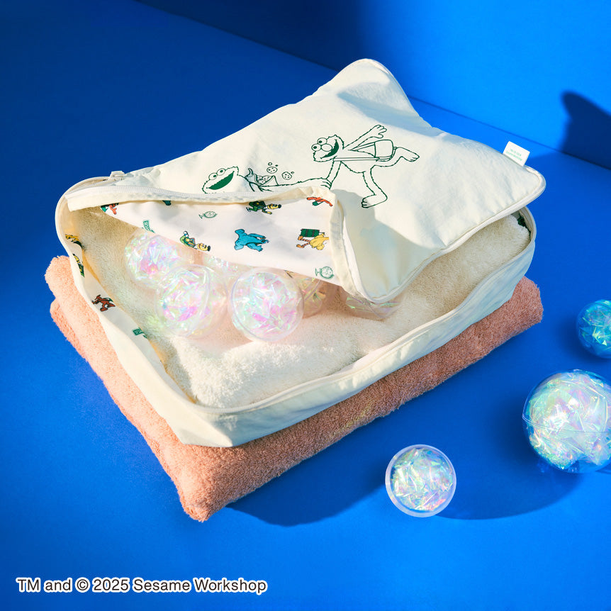 Sesame Street Market Have A Nice Trip - 衣物收納袋（L）