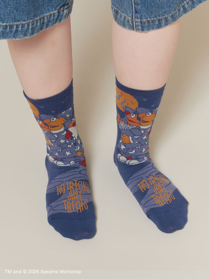 【訂貨】Sesame Street Market HALLOWEEN NO TRICKS, JUST TREATS - 成人襪
