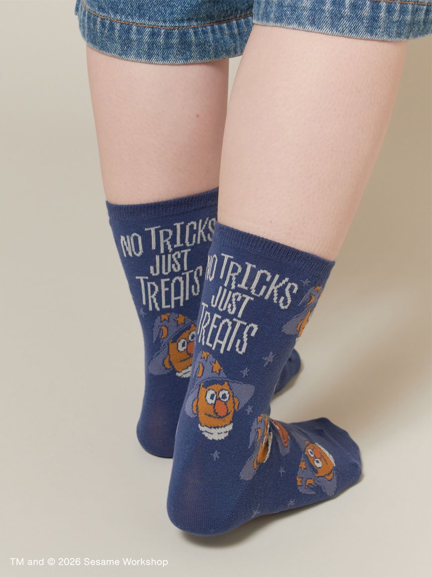 【訂貨】Sesame Street Market HALLOWEEN NO TRICKS, JUST TREATS - 成人襪