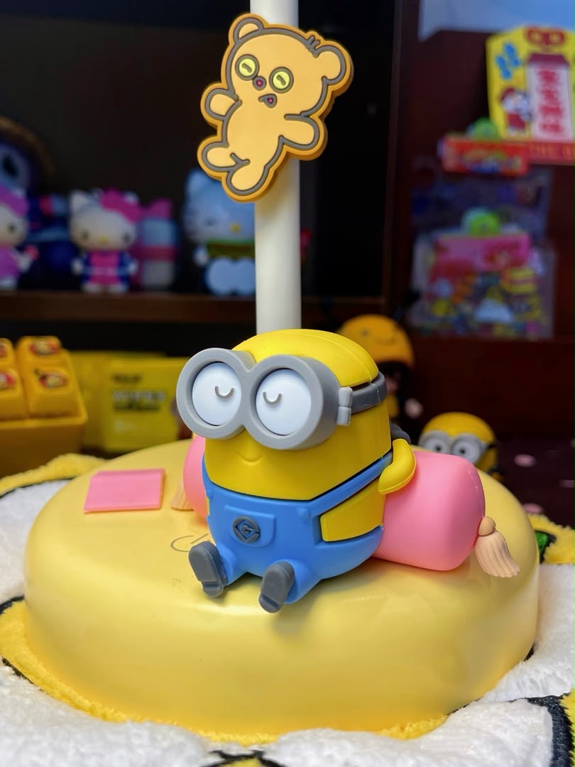 Minions Bob & Tim Rechargeable Desk Lamp