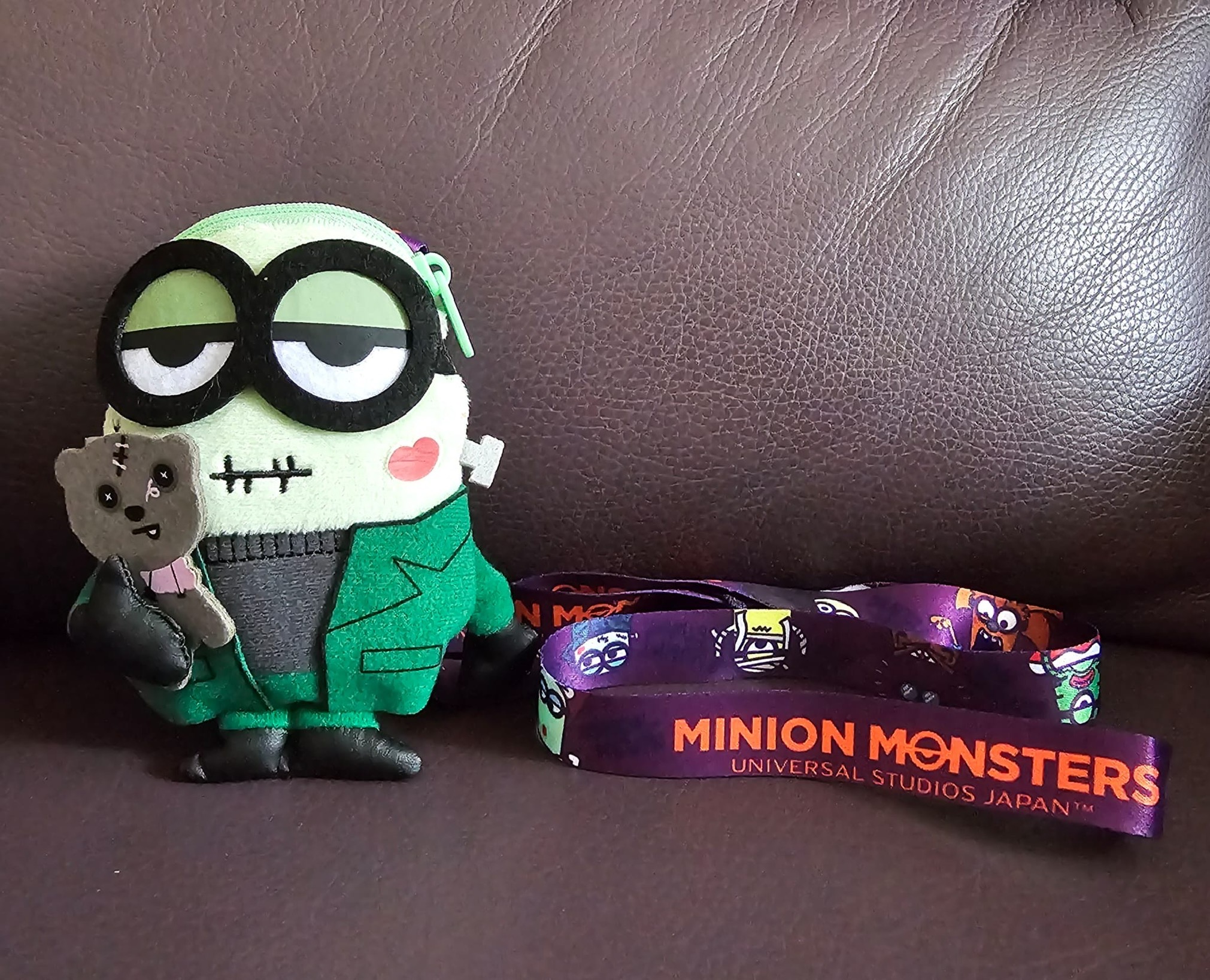 【現貨】USJ Monster Bob & Zombie Tim 掛頸卡套 證件套