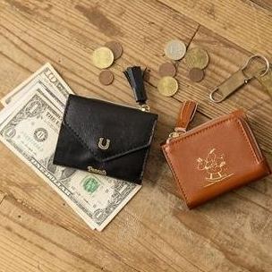 【預訂】Snoopy 2026 生肖系列 馬年 輕便銀包（兩色可選）