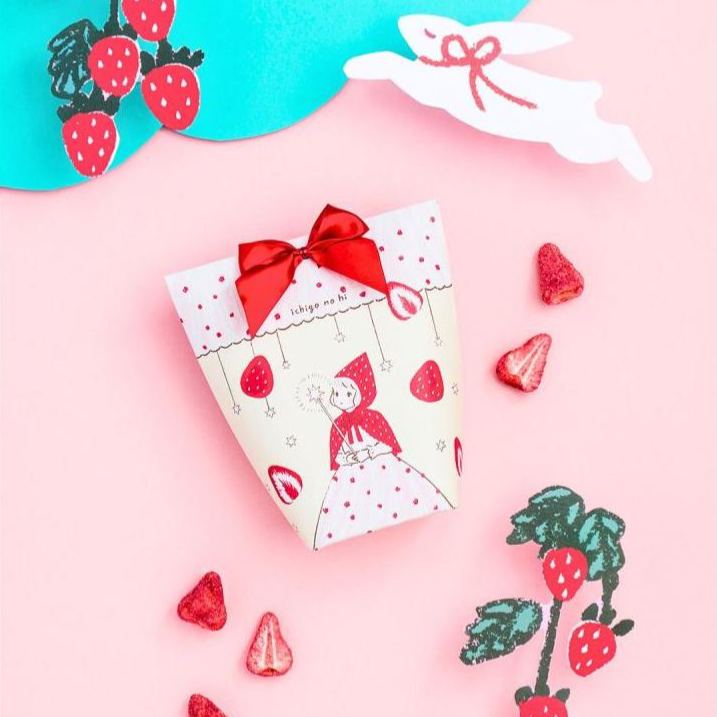 【預訂｜2月】日本 Ichigo no hi 草莓之日系列 - 原粒白朱古力草莓 5pcs