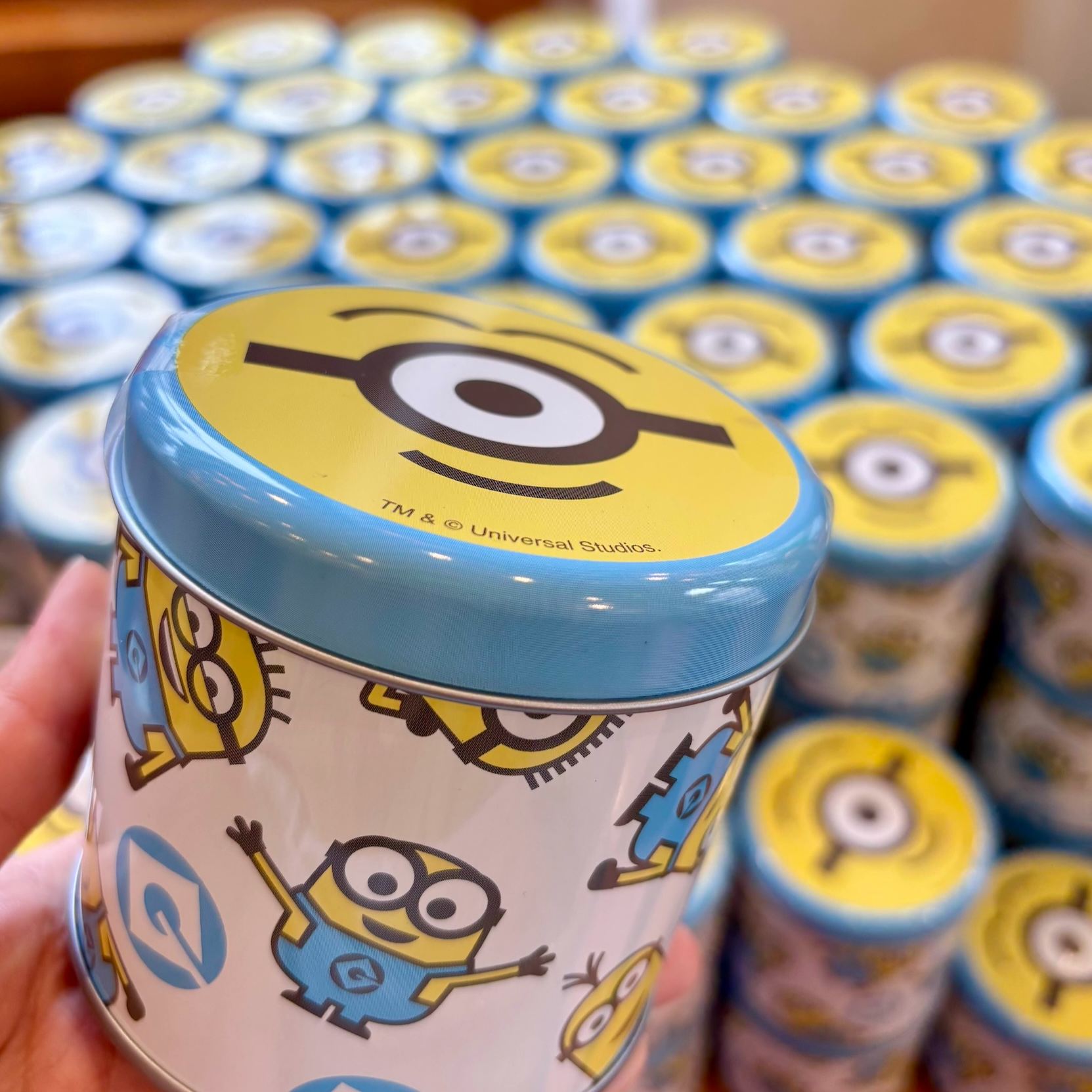 【訂貨】USJ Minions 糖果罐