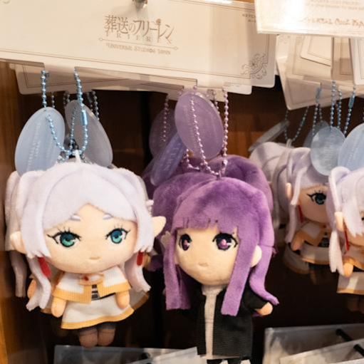 【訂貨】USJ 葬送的芙莉蓮 - 芙莉蓮 費倫 孖裝掛飾公仔