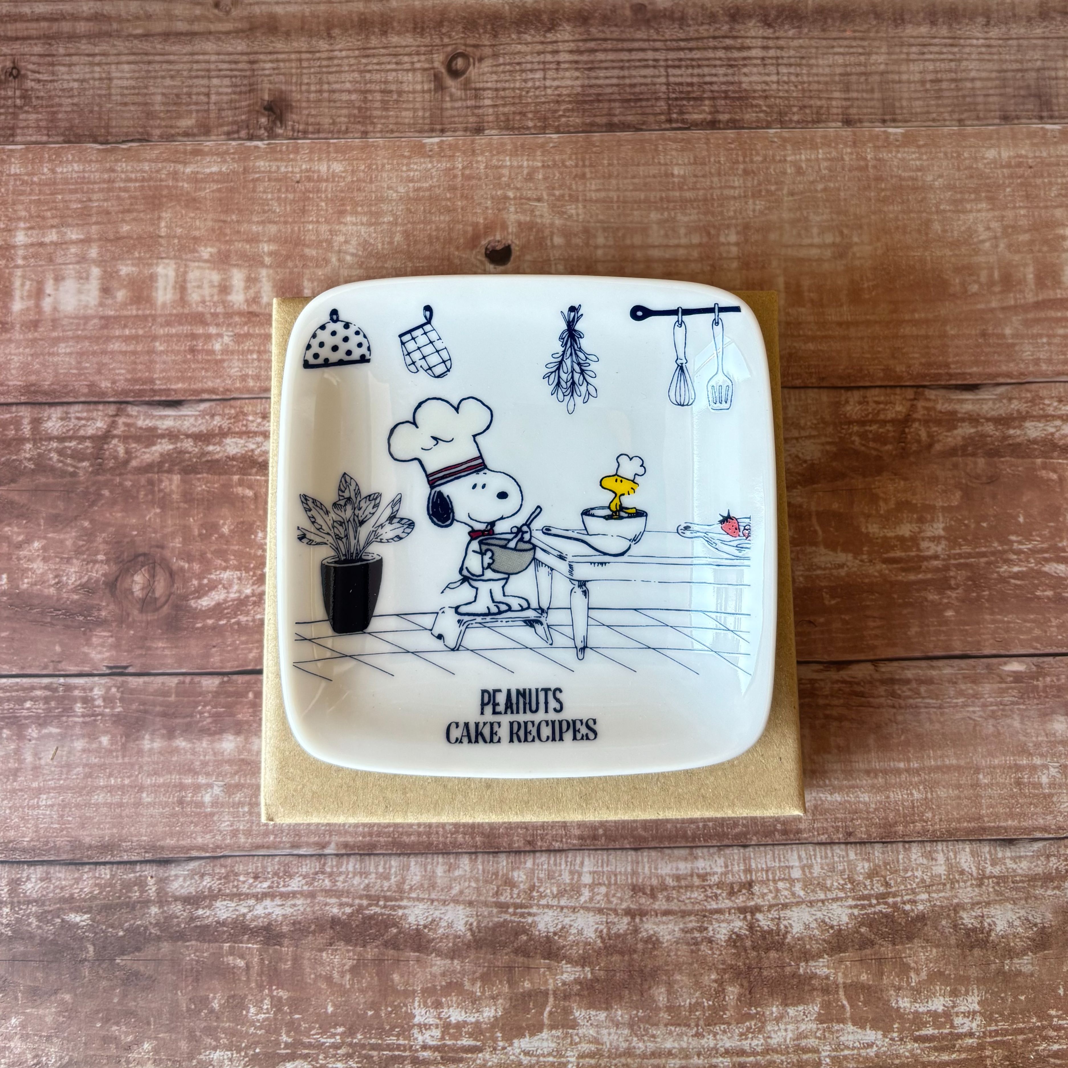 【訂貨】Afternoon Tea Living x PEANUTS CAKE RECIPES SNOOPY 醬油碟 - Snoopy & Woodstock