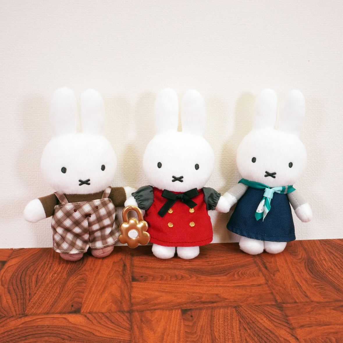 【預訂】Miffy Style Pop Up Shop 限定 - 秋裝 Miffy 公仔 毛絨玩偶 掛飾