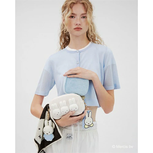 [Order] Miffy x Cosme Kitchen Triple Face Pouch