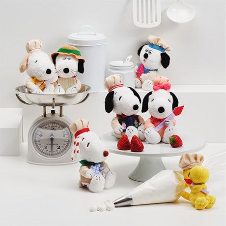 【訂貨】Afternoon Tea Living「PEANUTS CAKE RECIPES」- Snoopy 兄弟公仔 Set