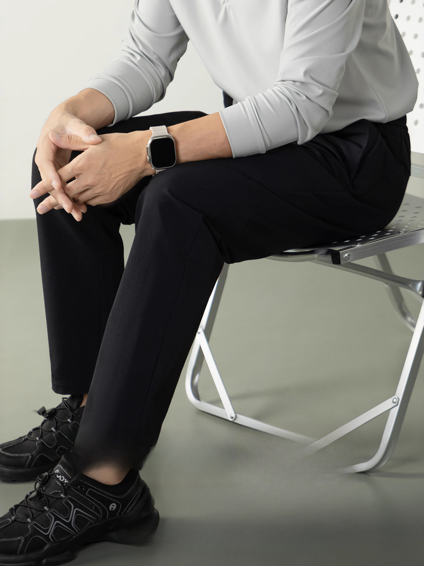 【探險系列】零感高彈休閒長褲抽繩腰立體V斜裁拉鍊袋男戶外長褲