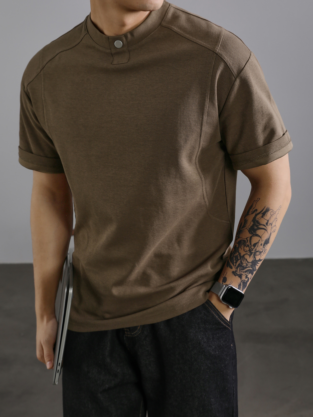 潮牌設計感鉚釘裝飾圓領短袖T恤男款夏季小領口休閒體恤上衣