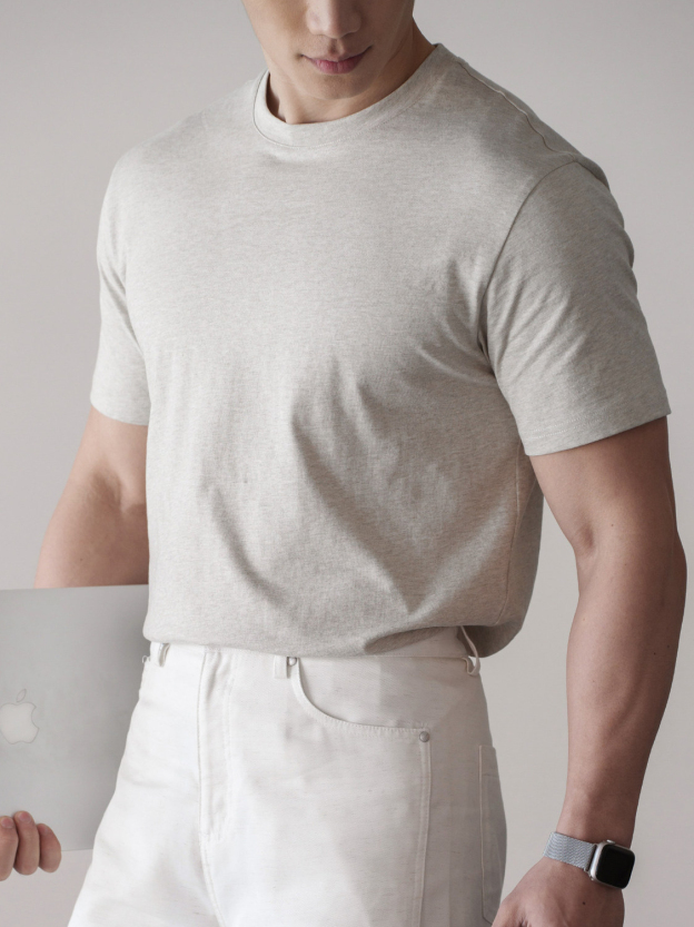 輕運動質感肌理休閒圓領T恤男士2026春夏新款通勤透氣速幹運動衫