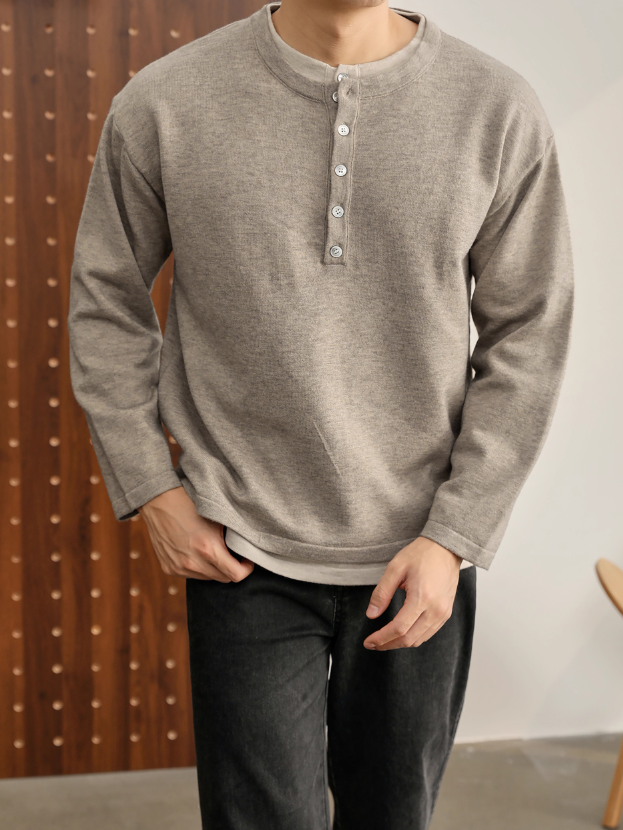 時髦高智感假兩件撞色亨利領針織衫男士秋季休閒百搭長袖T恤