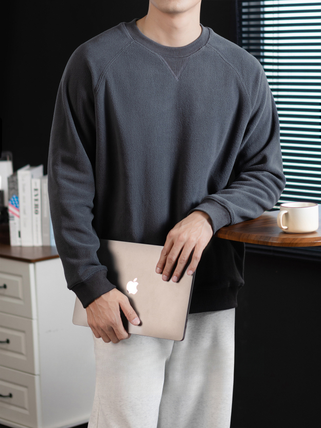 保暖科技！300G重磅細膩雙面搖粒絨圓領衛衣男寬鬆冬季通勤設計感