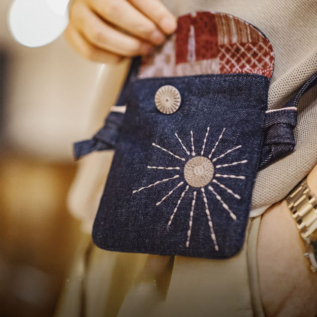美式復古刺繡丹寧斜挎包印第安民族風牛仔布手機包男女