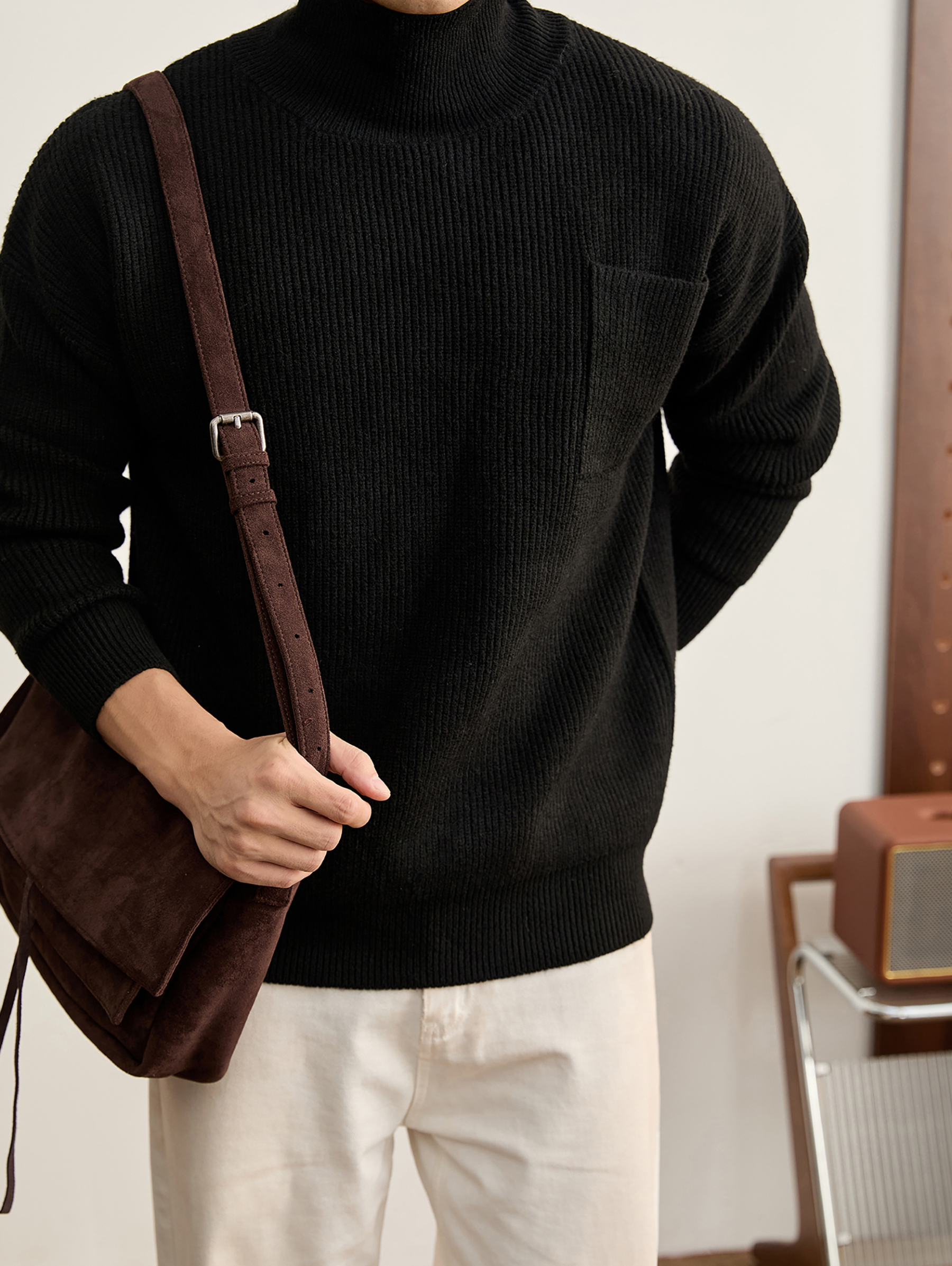 冬款單貼袋高領針織衫男士復古氛圍坑條肌理保暖長袖毛衣