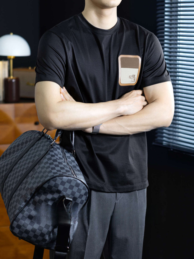 【桑蠶絲&長絨棉】馬頭燙花設計涼感短袖t桖男夏季輕薄透氣體恤衫