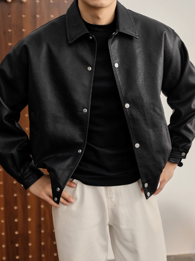  秋冬美式復古翻領皮衣外套PU皮革紋理硬朗機車風短寬夾克男