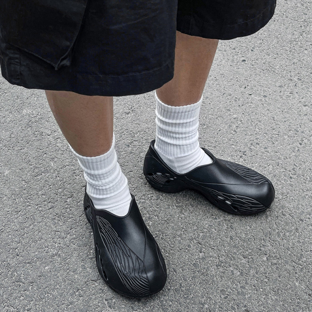 MRA蜻蜓廚師鞋男款夏季2025新款外穿黑色包頭拖鞋開車凉鞋洞洞鞋