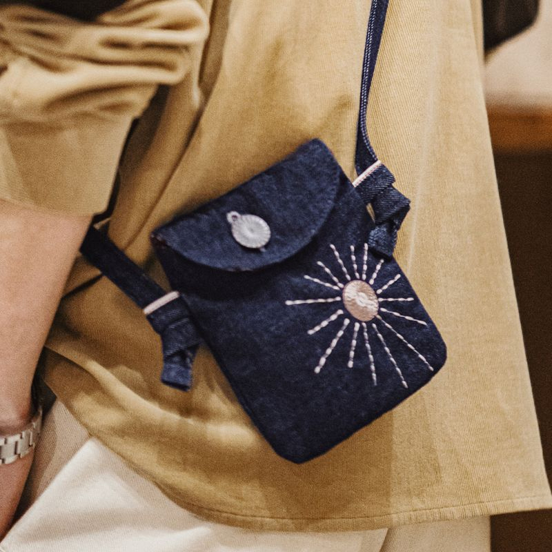 美式復古刺繡丹寧斜挎包印第安民族風牛仔布手機包男女