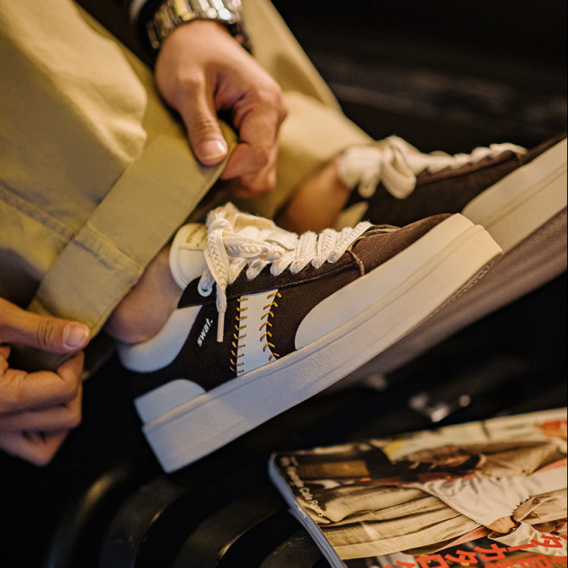 春季新款棒球設計男鞋平底休閒鞋厚底增高潮流復古百搭板鞋