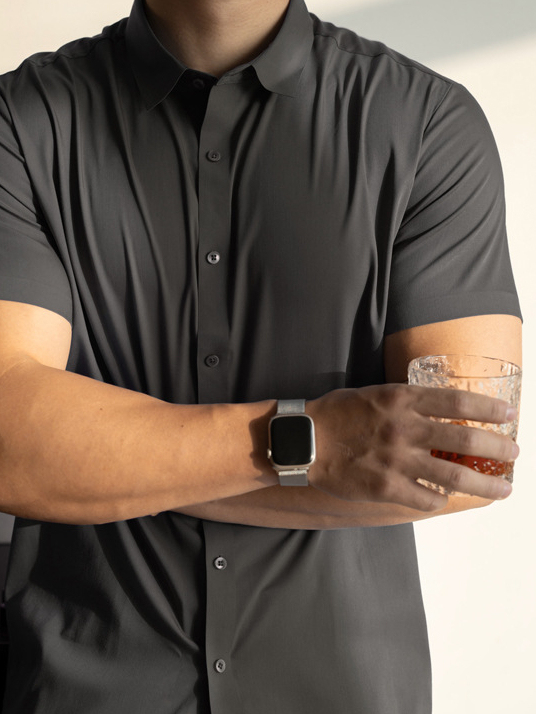 易打理免燙無痕冰絲白色襯衫男士2025春夏新款涼感短袖休閒襯衣