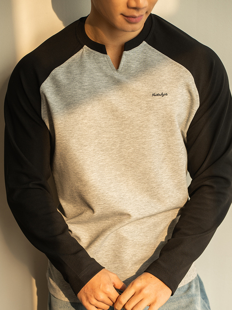 美式運動小V領撞色落肩袖寬鬆衛衣男士春季打底健身長袖T恤