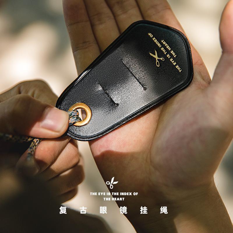 馬登工裝便攜眼鏡掛繩項鍊男潮-Retro's Wear